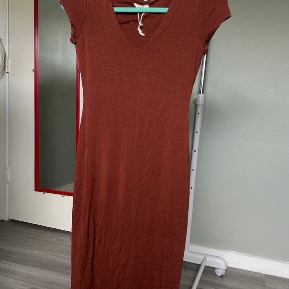 Women's Rust V-Neck Dress - Picture 3 of 3